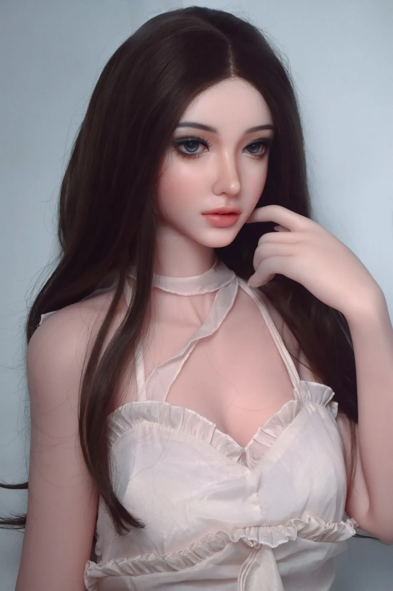 Elsa Babe 165cm/5ft5 - Silicone Sex Doll 
 Sakai Kanako view 3