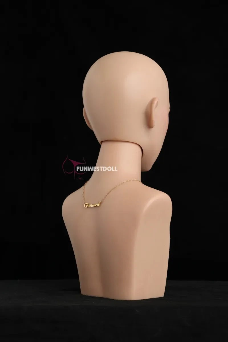 Funwest Doll | Silicone Head Stand view 6