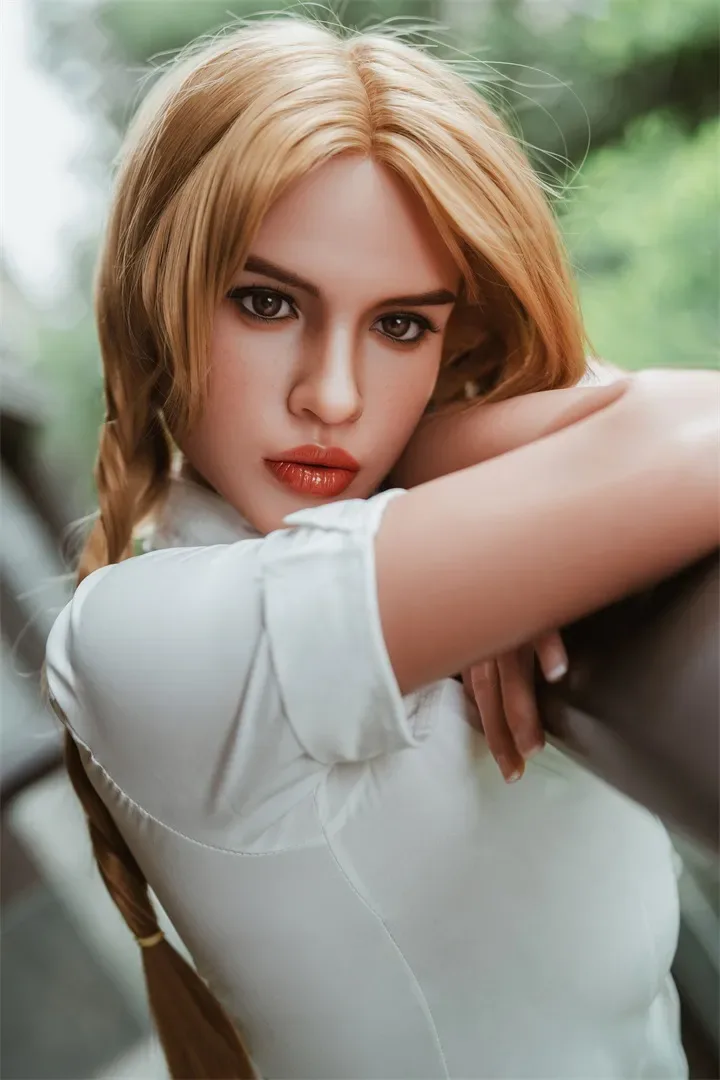 Top Fire | Chloe - Ultra Light 5ft 7/170cm Silicone Sex Doll, T24 view 2