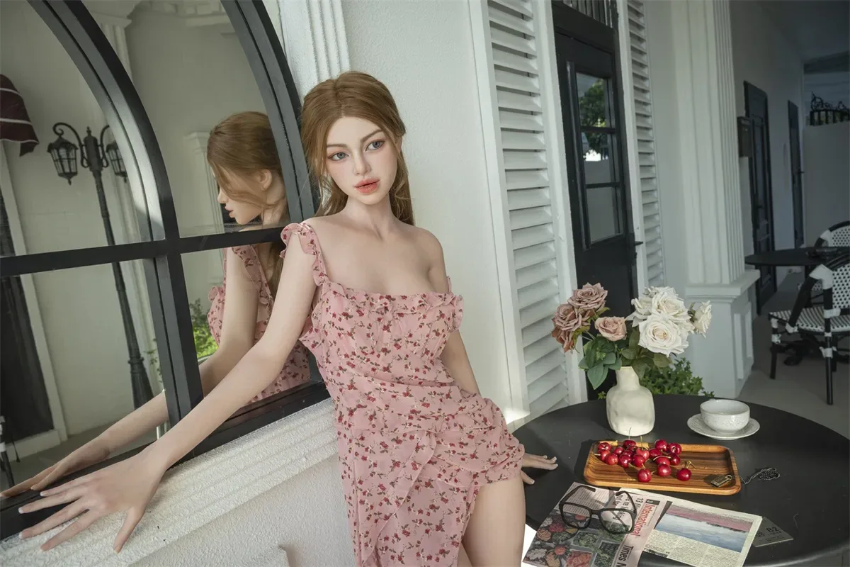 Starpery | Hedy - 5ft 8/174cm C-Cup ROS Silicone Sex Doll view 4