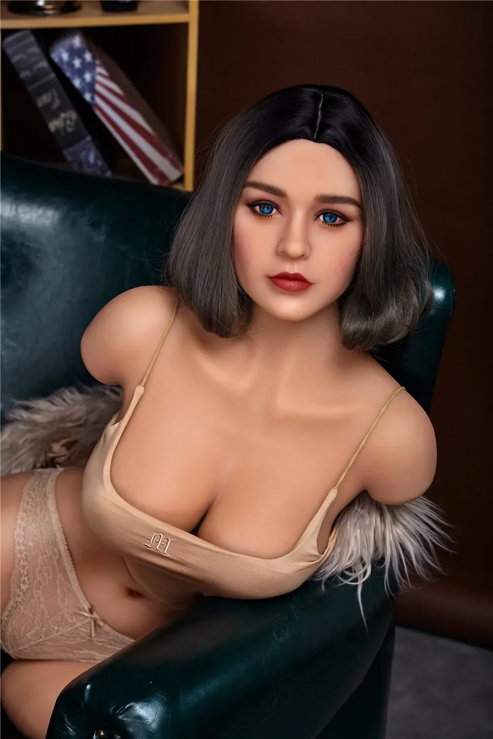 Irontech Torso - Julia view 1