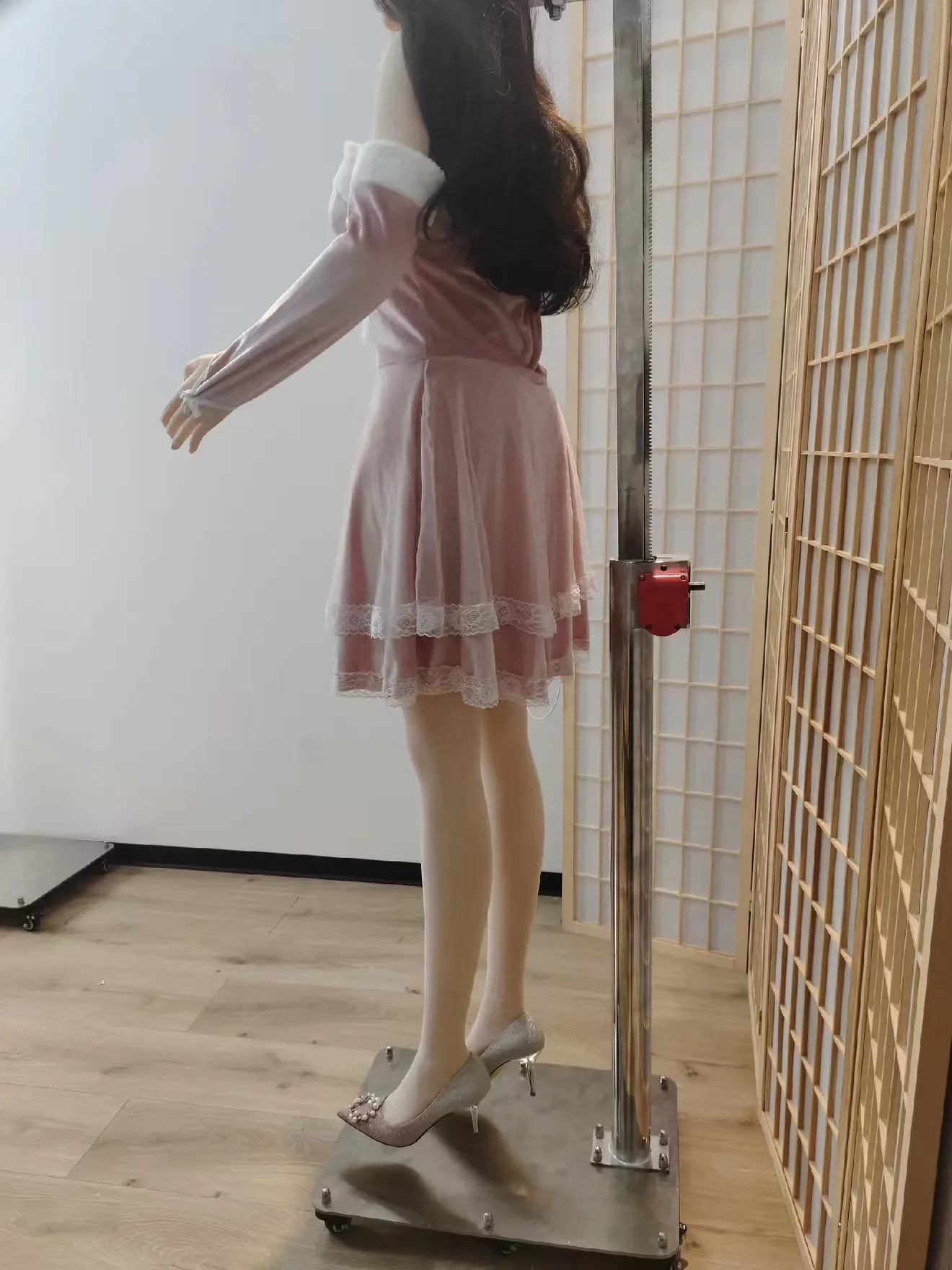 Sex Doll Stand for Neck, hanging stand, height adjustable view 3