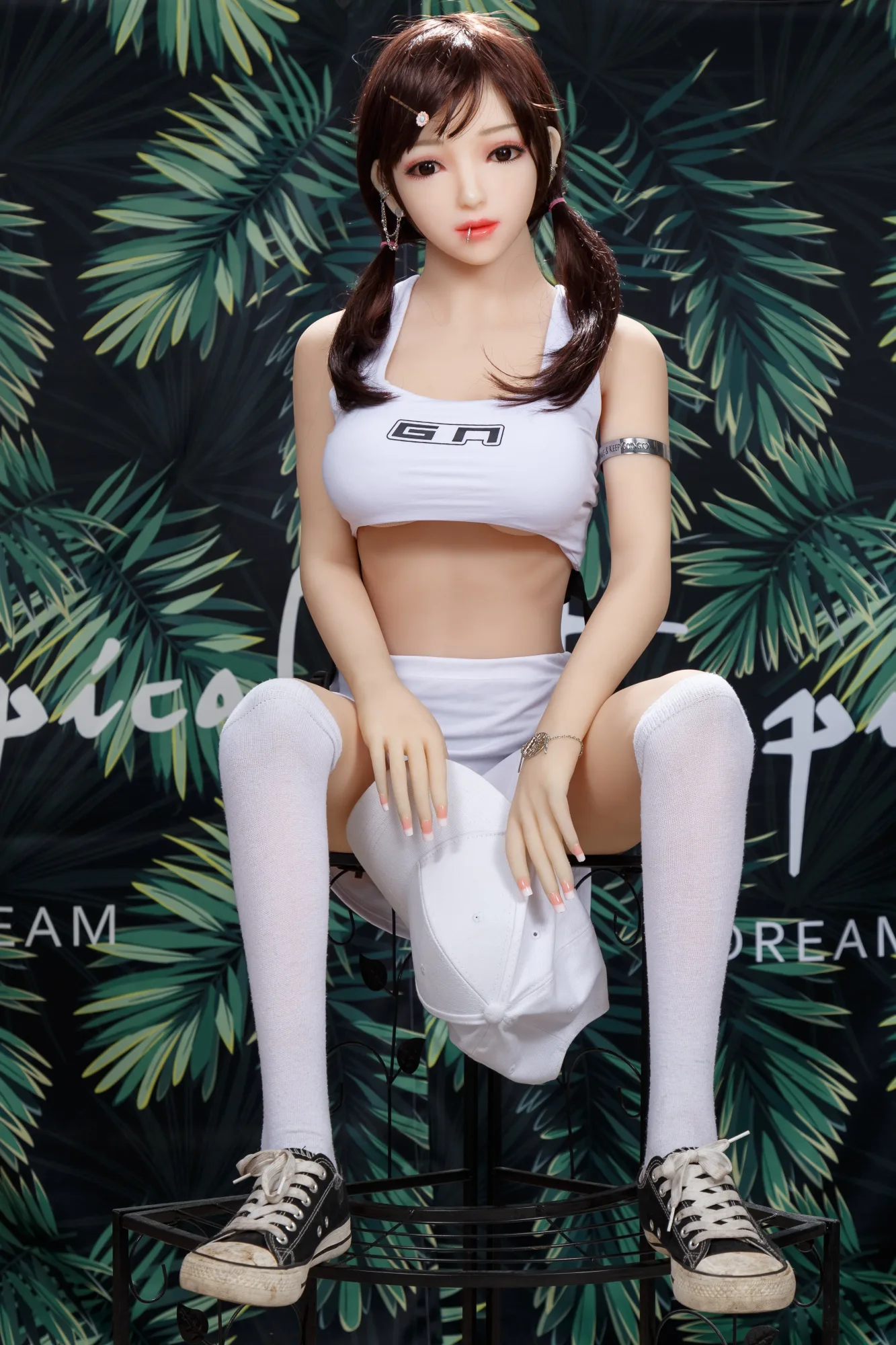AIBEI Doll 148cm. (4'10") Head #128 view 8