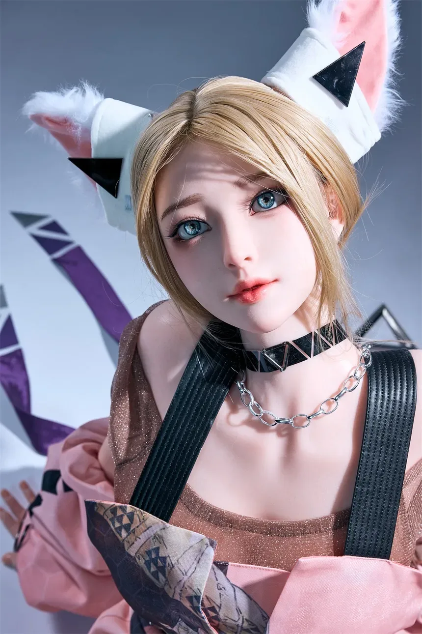 Starpery | Luli -5ft 7/171cm D-Cup Anime-Style Silicone Sex Doll view 8