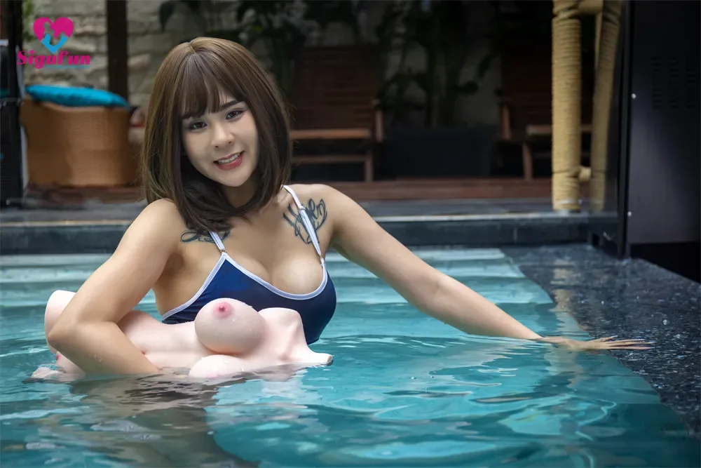 Sigafun | 20.7LB Mini Torso Sex Doll -Megan view 7
