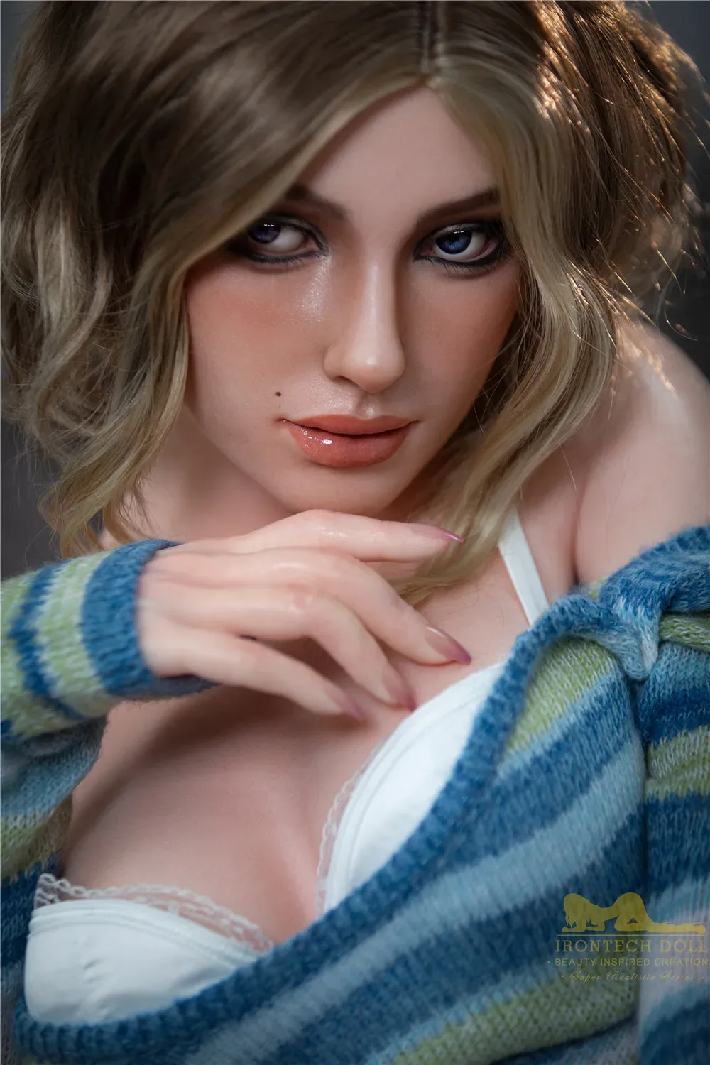 Irontech | Luna - 5ft /152cm Head S17 Silicone Sex Doll view 3