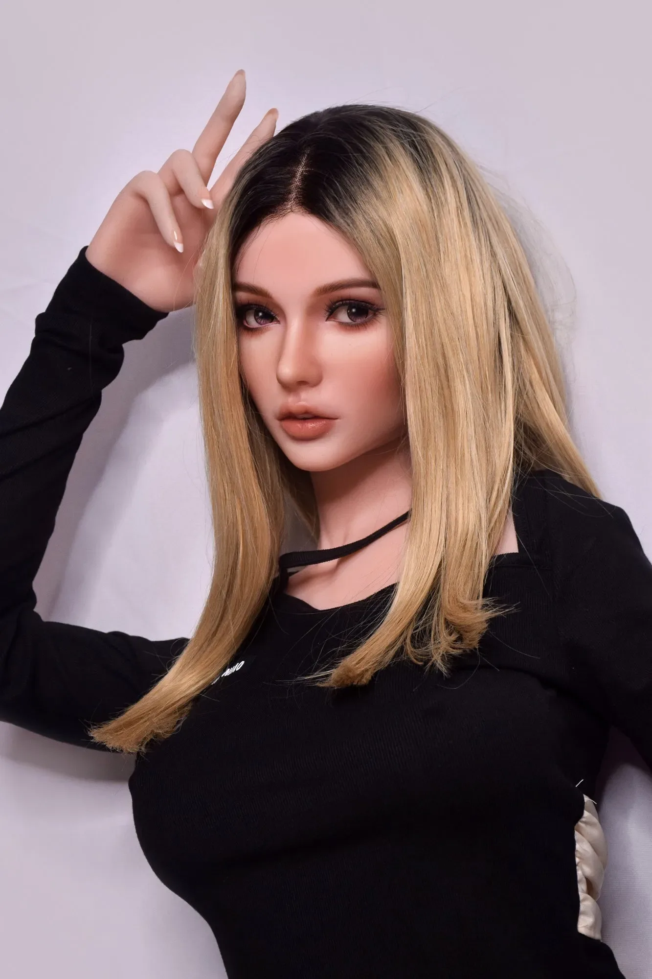 Elsa Babe 165cm/5ft5 - Silicone Sex Doll 
 Ivanka Ricci view 7