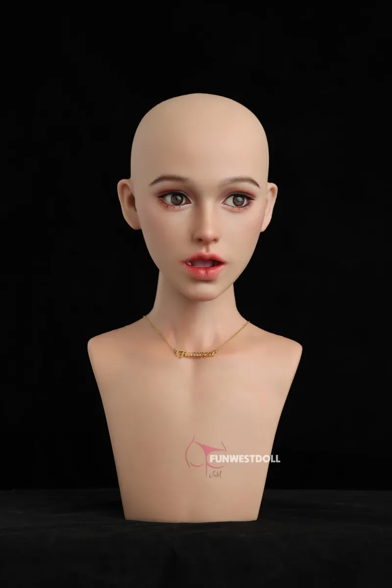 Funwest Doll | Silicone Head Stand view 7