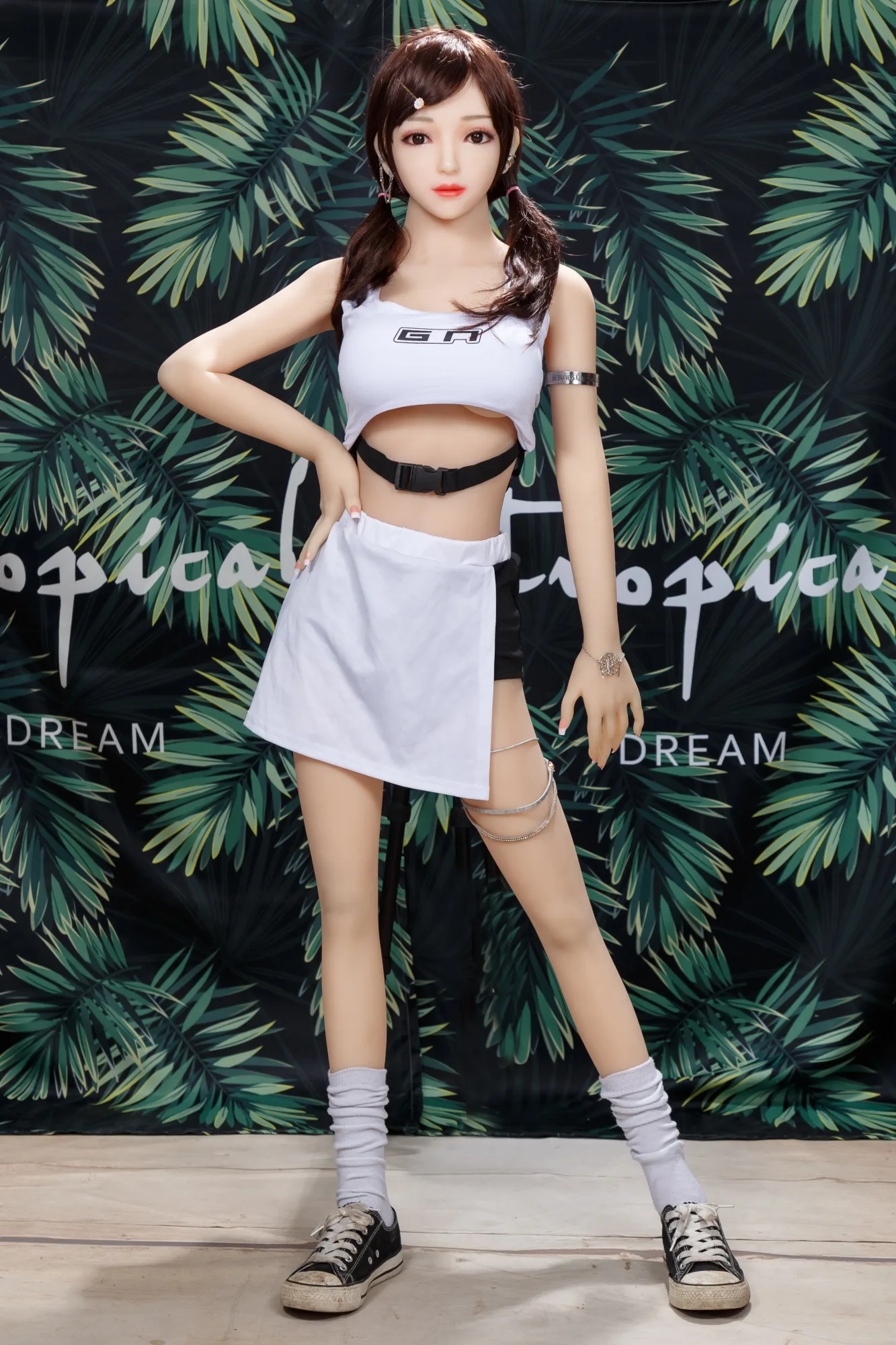 AIBEI Doll 148cm. (4'10") Head #128 view 6