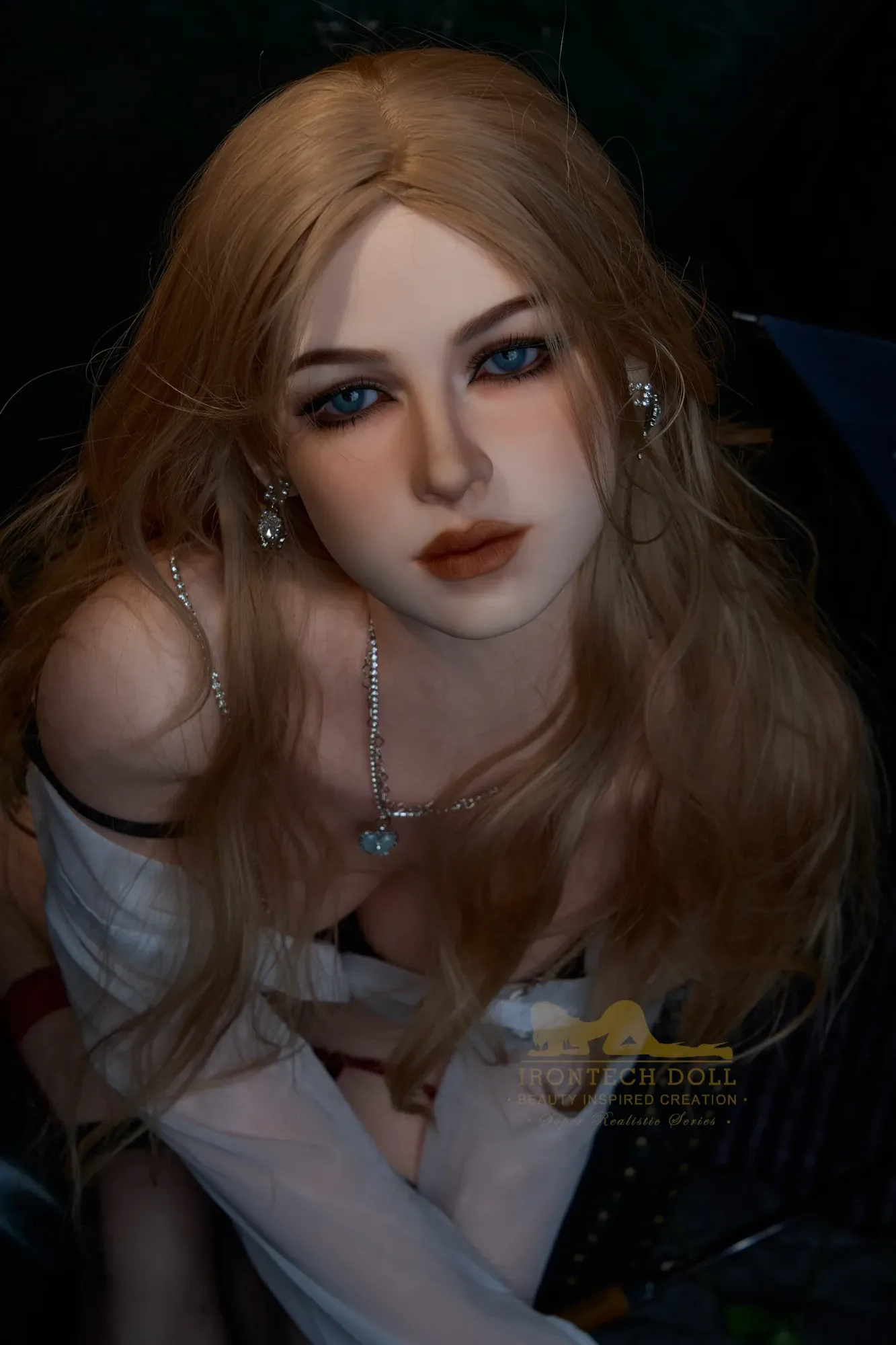 Irontech | Flora - 5ft 4/164cm Head S38 Silicone Sex Doll