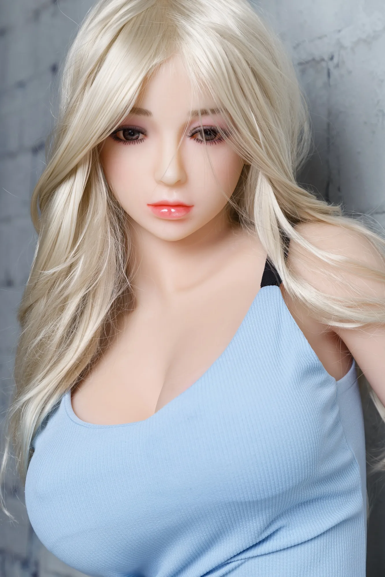 AIBEI Doll 165cm. (5'5") Head #72 view 3