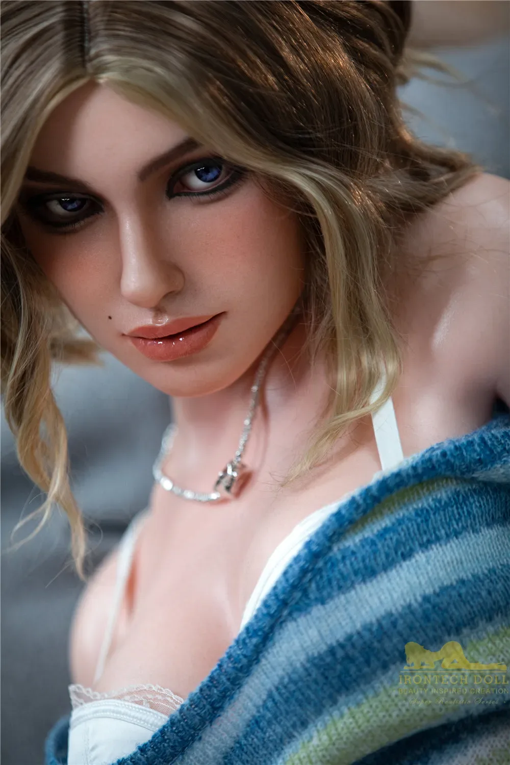 Irontech | Luna - 5ft /152cm Head S17 Silicone Sex Doll view 2