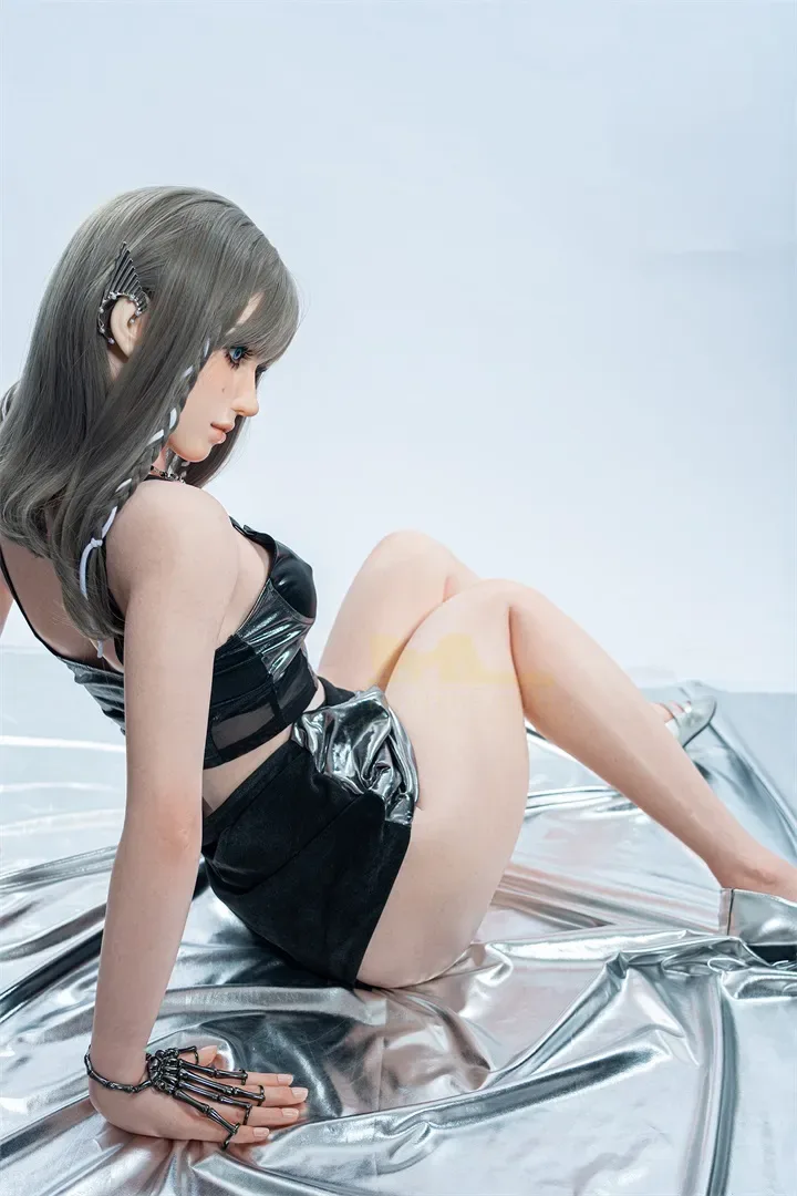 IronTech | Joline - 5ft 4/163cm Head S41 Silicone Sex Doll view 4