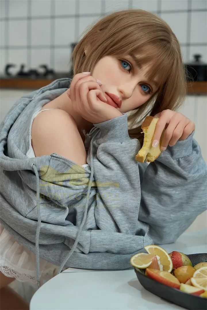 Irontech | Tina -5ft 5/166cm(2.0) Head S45 Silicone Sex Doll