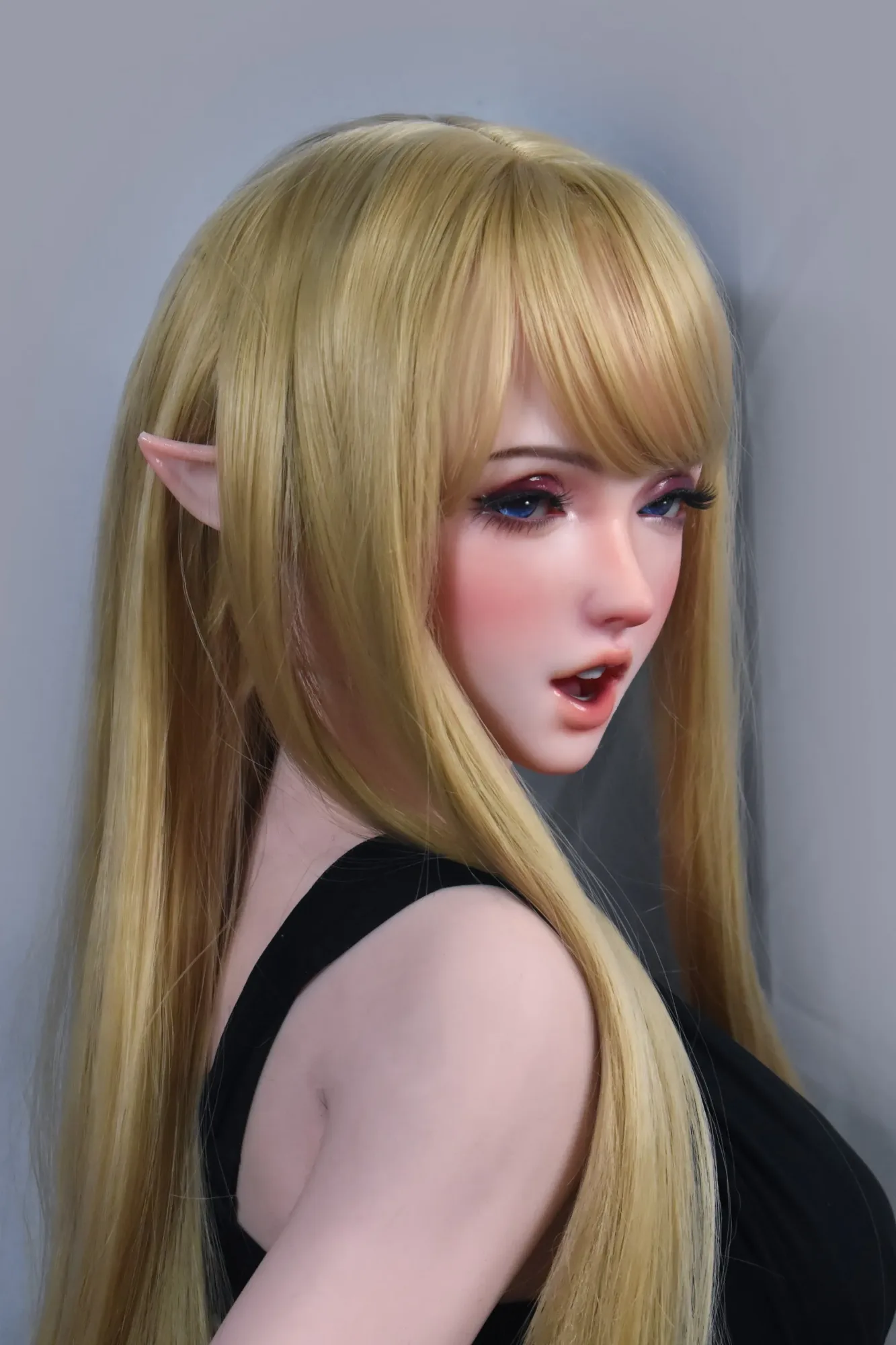 Elsa Babe 150cm/4ft11 - Silicone Sex Doll 
 Tomoyo view 8